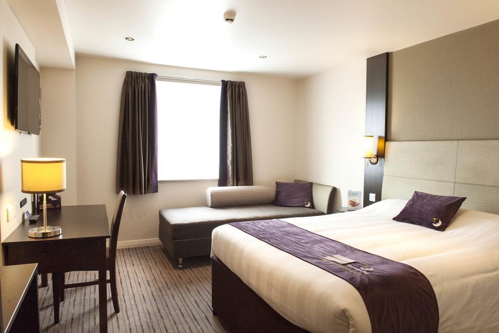 Premier Inn Southampton West Ower Phòng bức ảnh