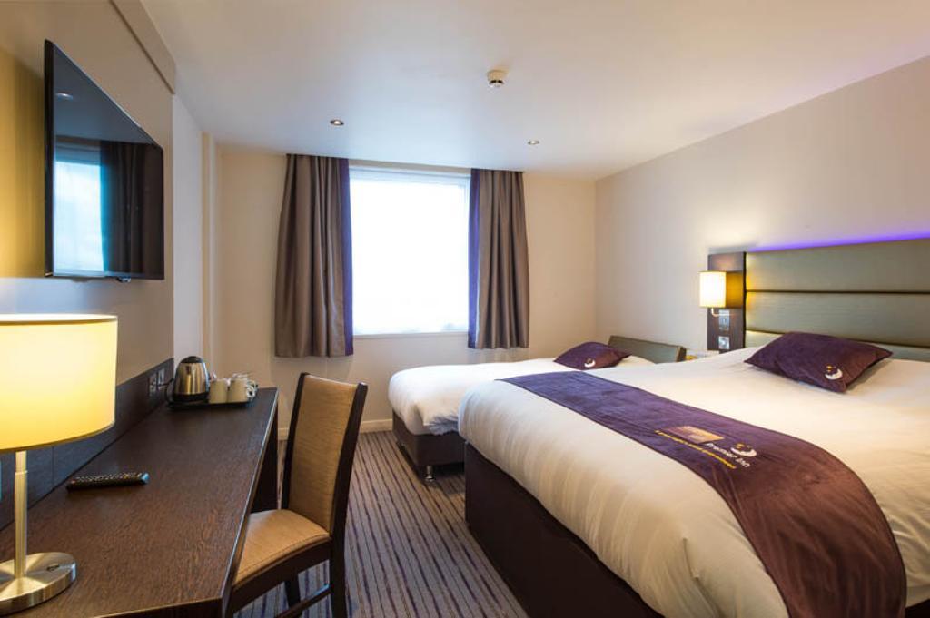 Premier Inn Southampton West Ower Ngoại thất bức ảnh